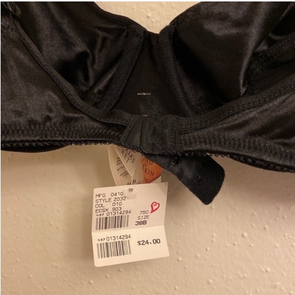 Vintage Victoria’s Secret Second Skin Full Coverage Bra - Picture 8 of 9